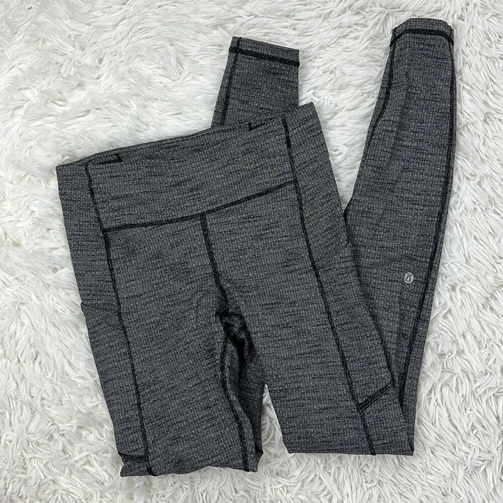 Lululemon Speed Up Tight 28" *Luxtreme Variegated Knit Black Heathered Black